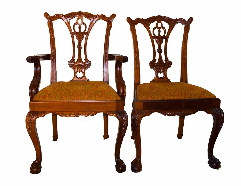 Lot 161: Set of 8 Chairs