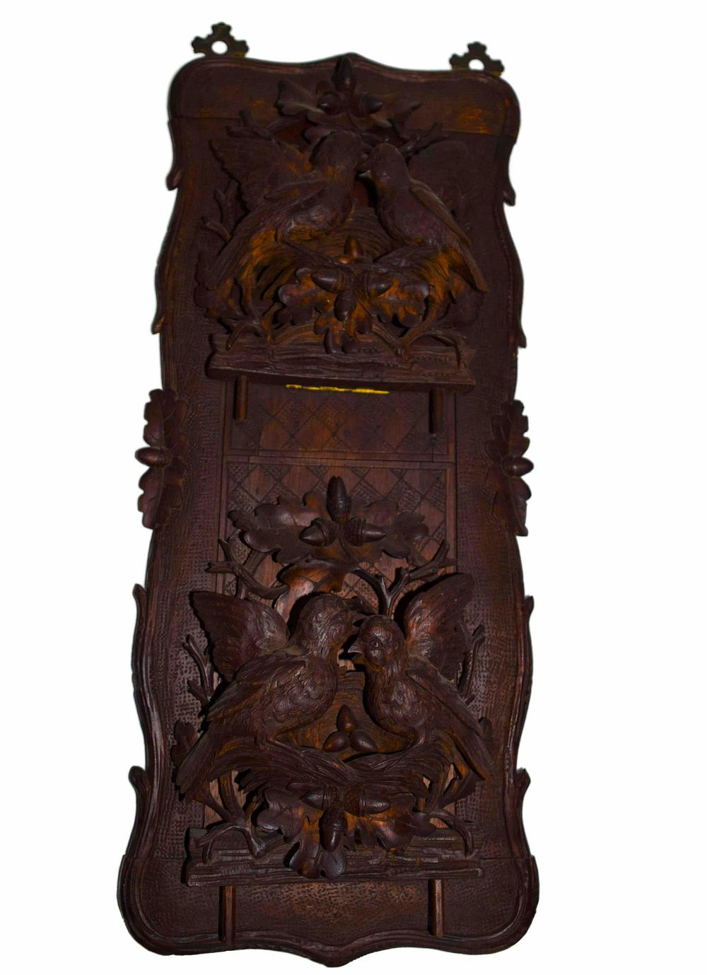 Lot 169: Hanging Plaque