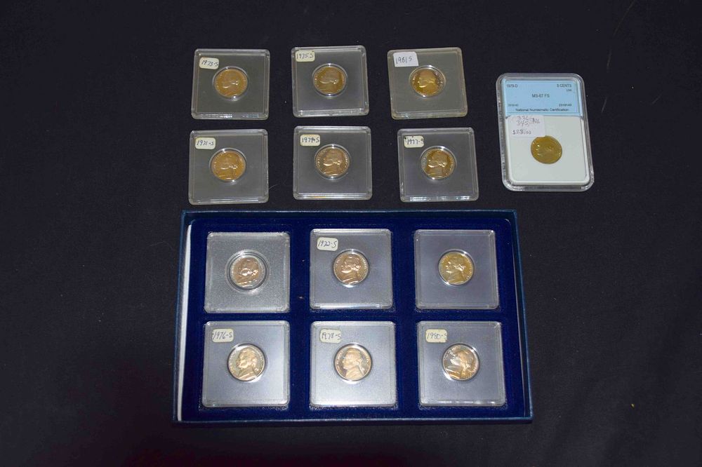 Lot 218: Silver Nickel Set