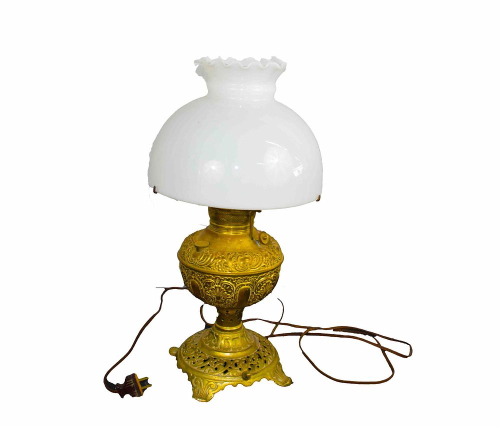 Lot 193: B+H Lamp