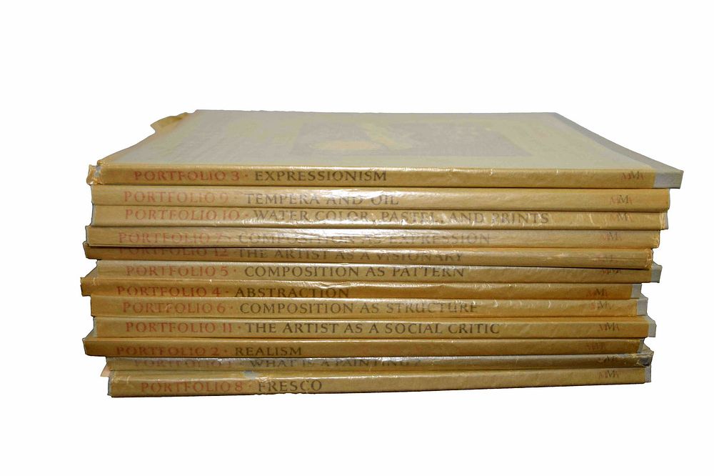 Lot 160: Metropolitan  Seminars in Art, 12 vol.