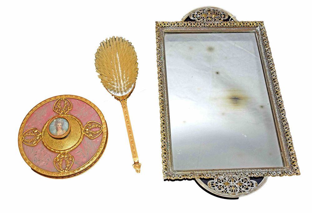 Lot 154: Lady's Boudoir Set         Apollo Studios of New York