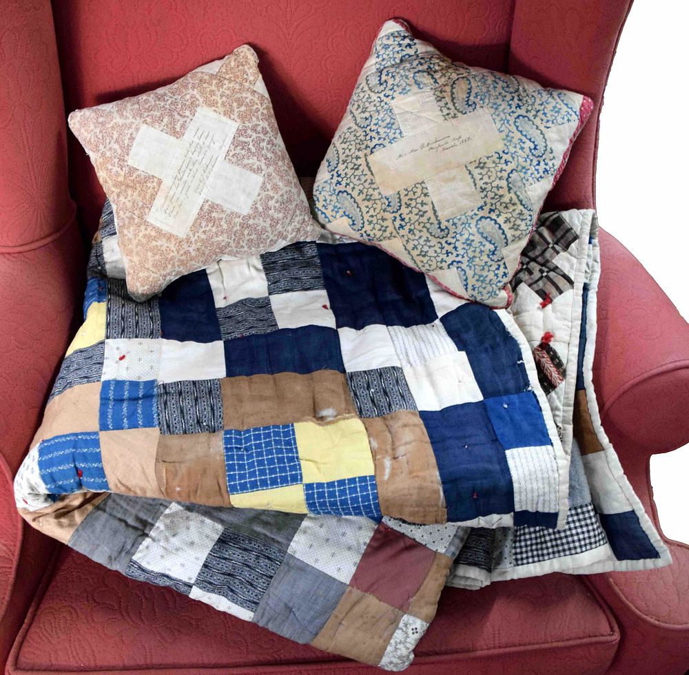 Lot 159: Quilt and Textile Lot