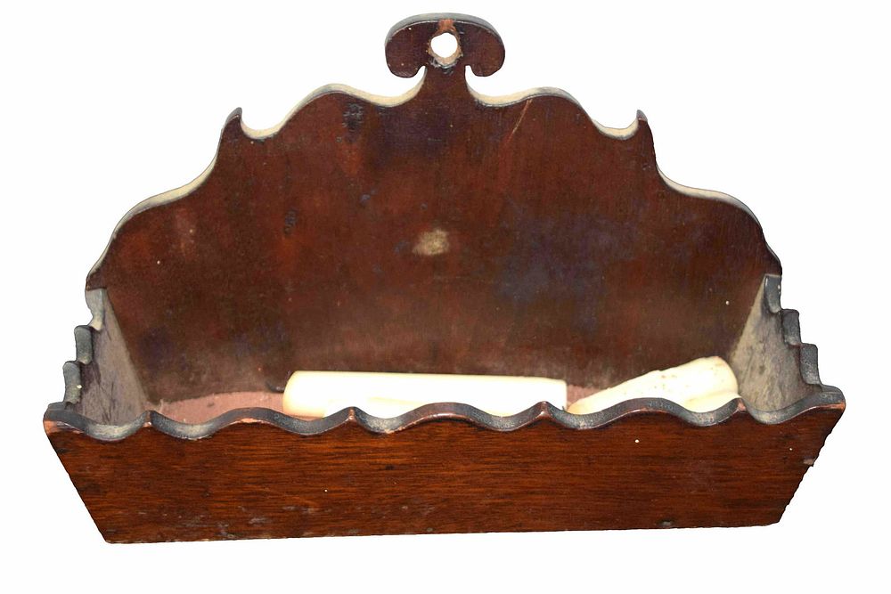 Lot 166: Candle Box