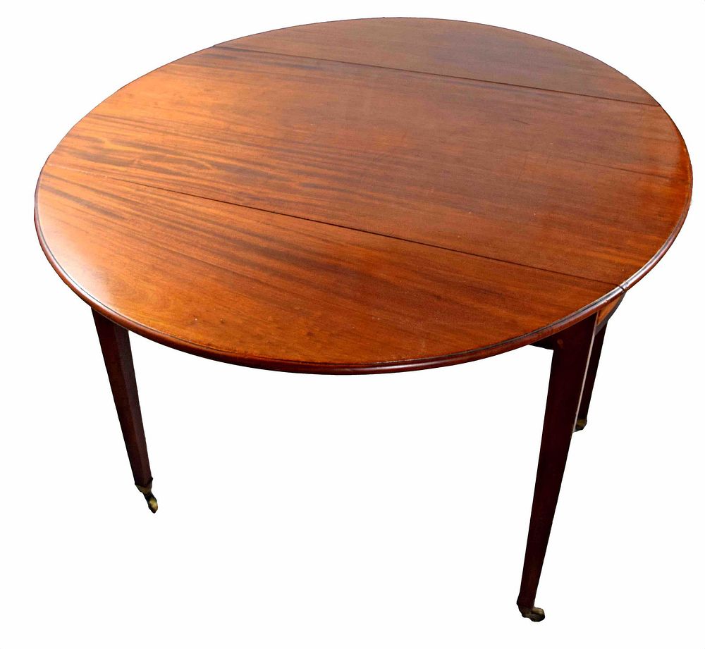 Lot 174: Pembroke Table