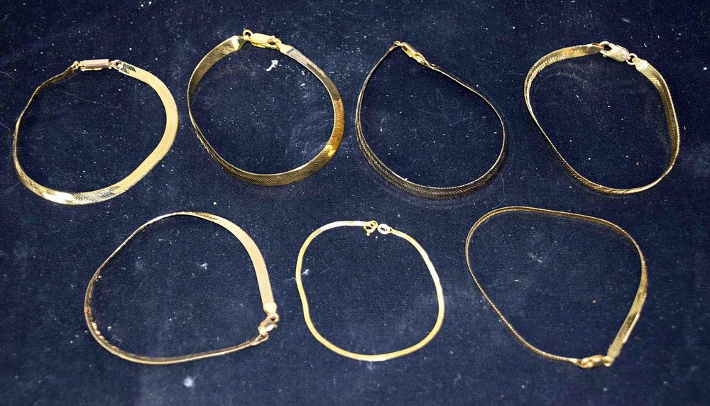 Lot 164: Jewelry Lot