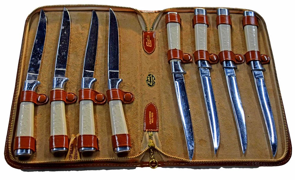 Lot 244: Set of Steak Knives