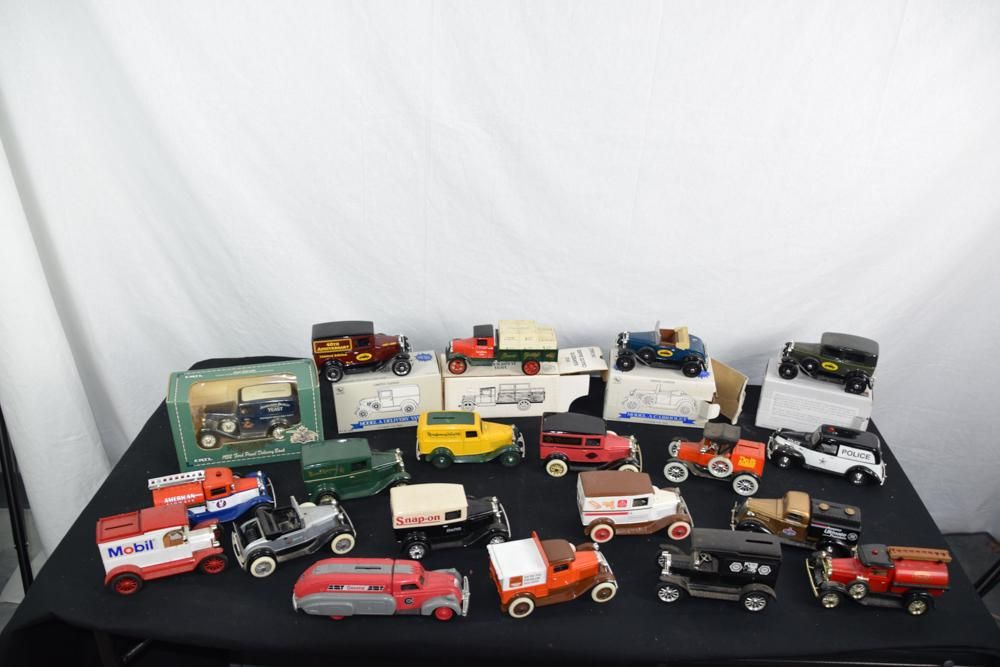 Lot 268: Collection of Metal Toy Bank Cars