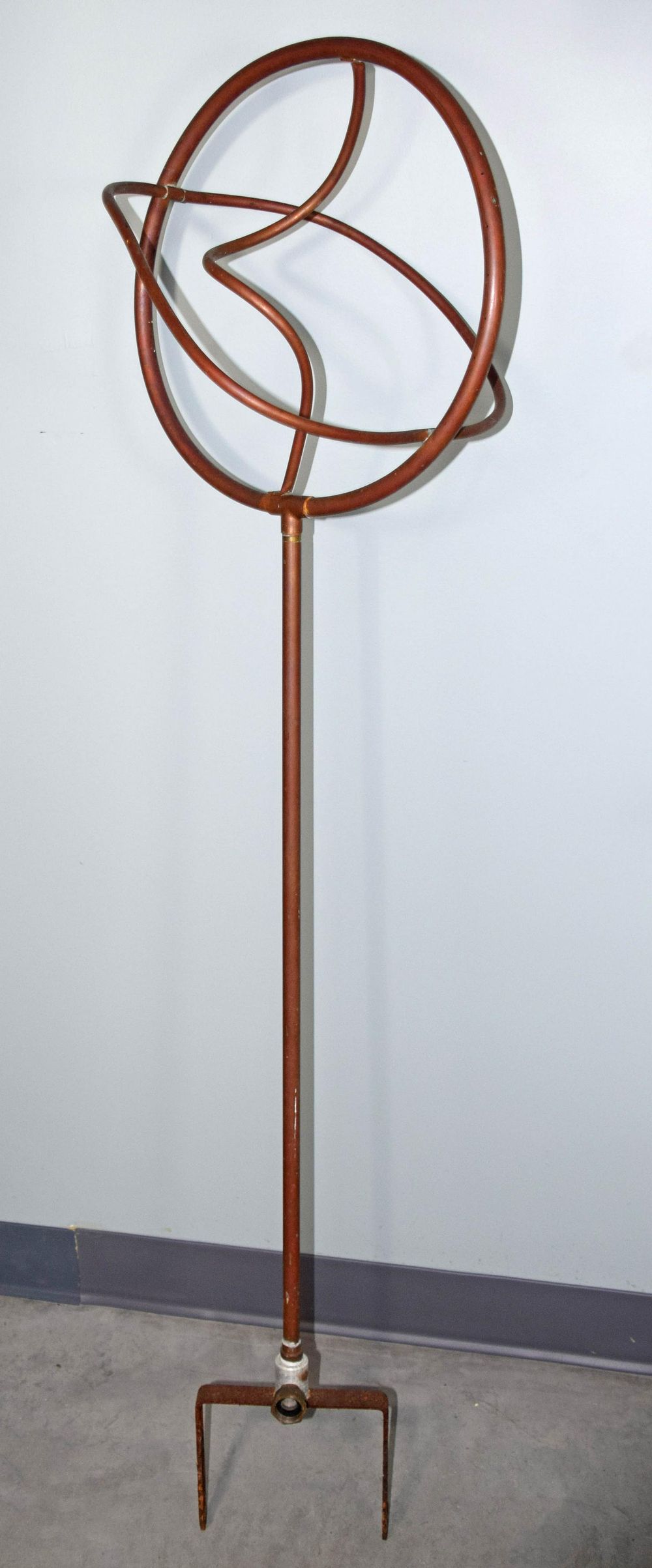 Lot 304: Water Sprinkler