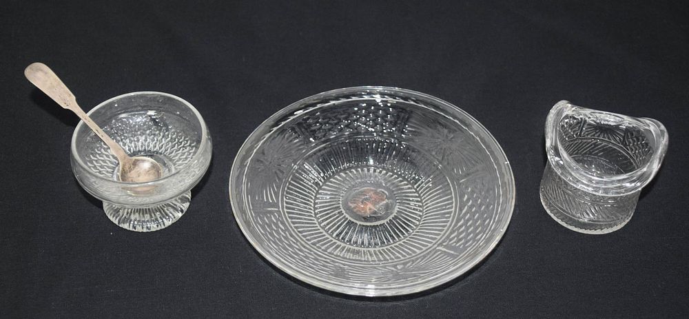 Lot 162: Sandwich Glass