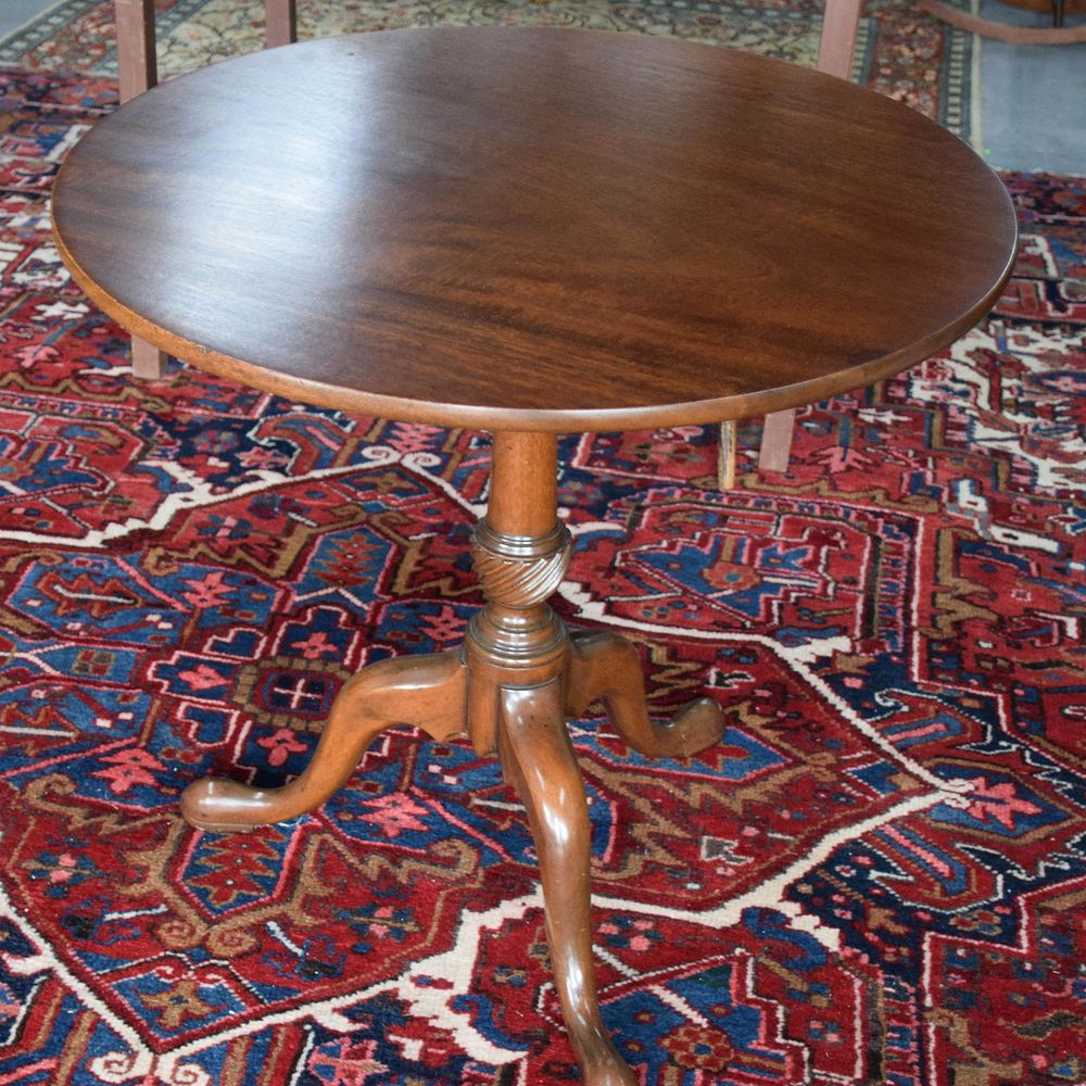 Lot 165: Kittinger Tea Table