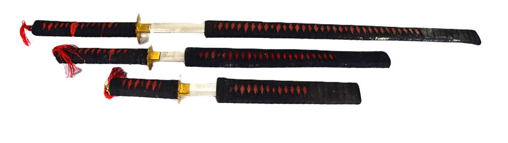 Lot 140: Pakistan Sword Set
