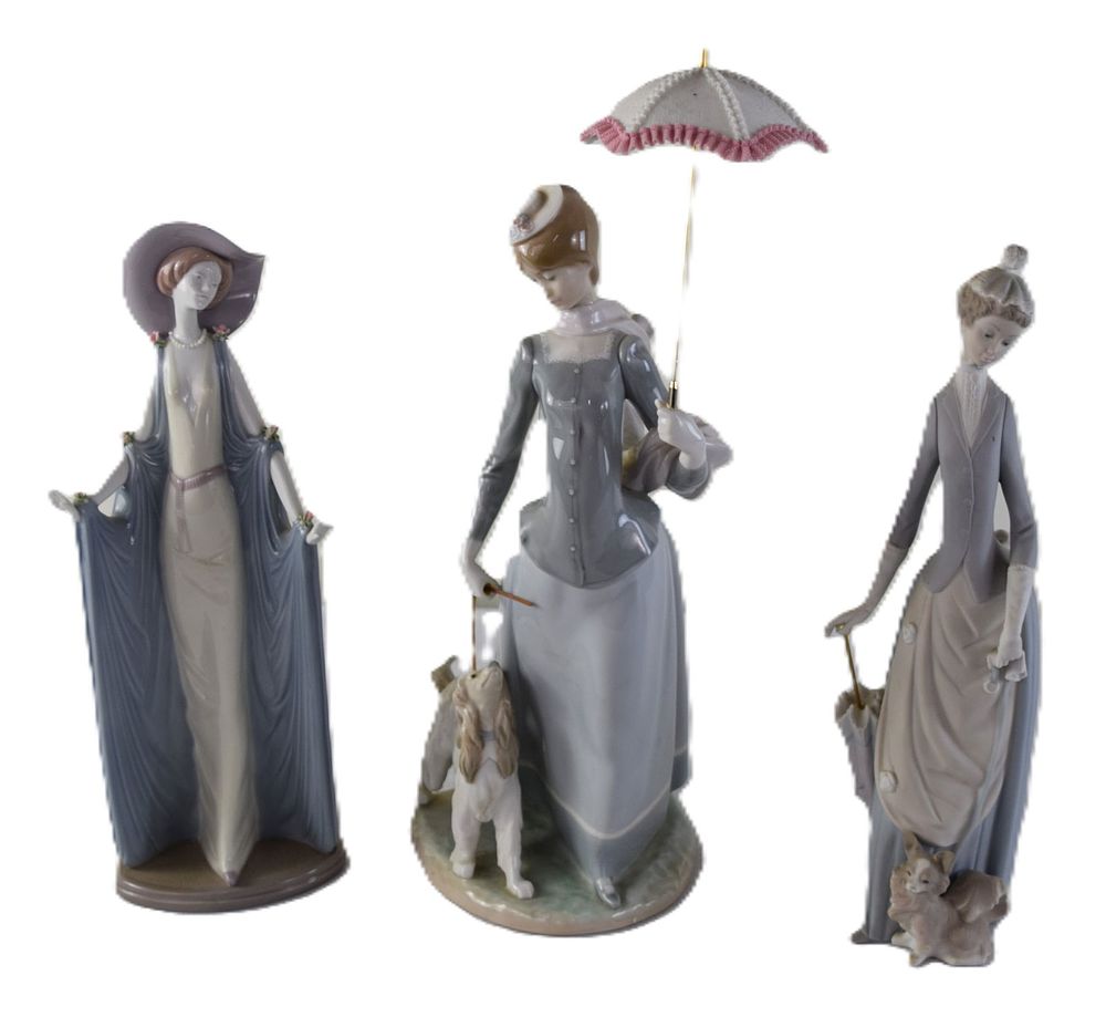 Lot 168: Lladro Figures