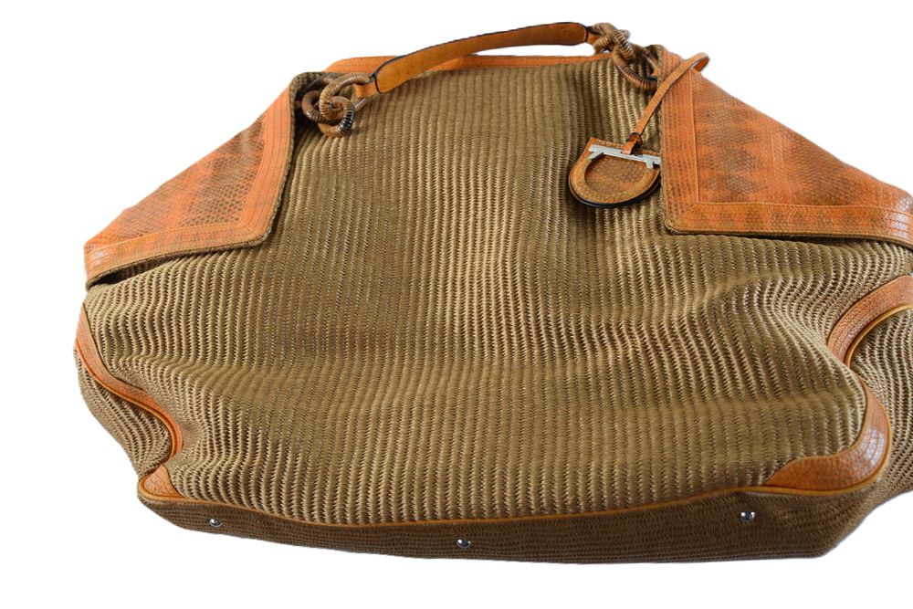 Lot 190: Salvador Ferragamo Shoulder Bag