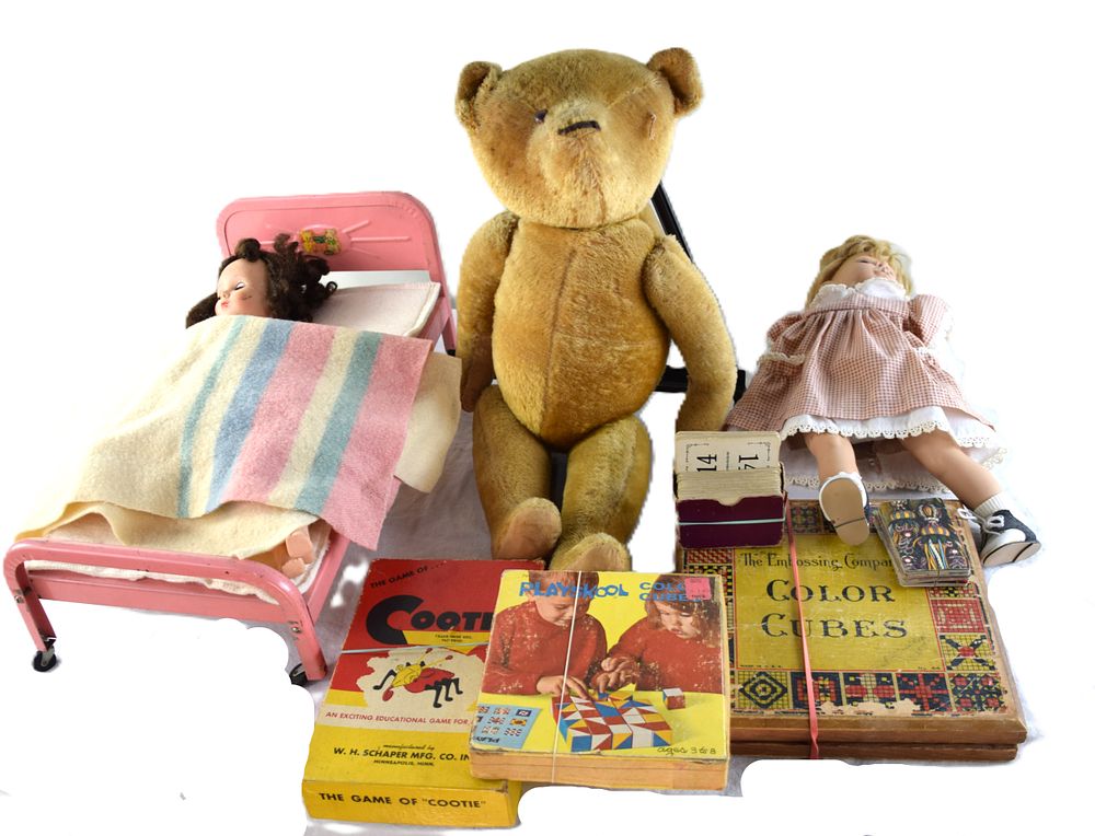 Lot 205: Children's Lot