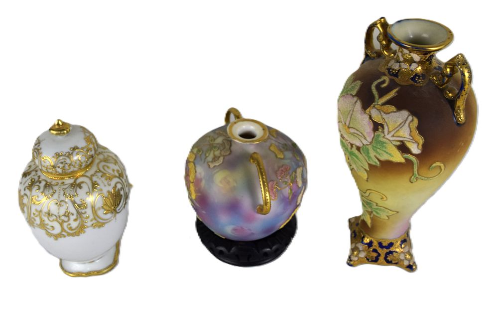 Lot 222: Three Piece Nippon Lot
