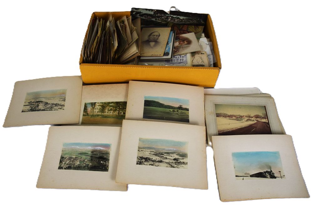 Lot 149: Large Ephemeral Lot