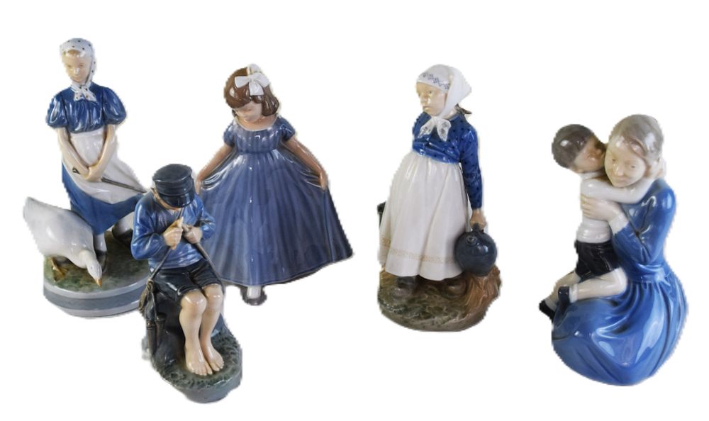 Lot 187: Five Royal Copenhagen Figurines