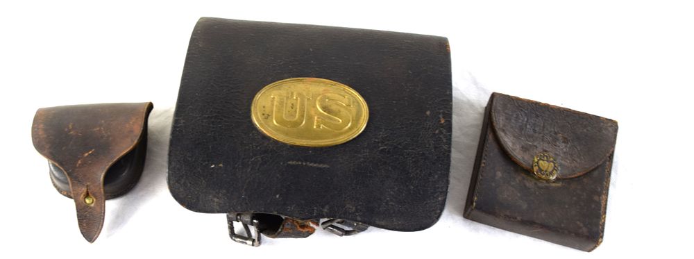 Lot 172: Civil War Accoutrement Lot