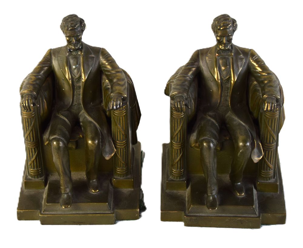 Lot 147: Lincoln Memorial Bookends