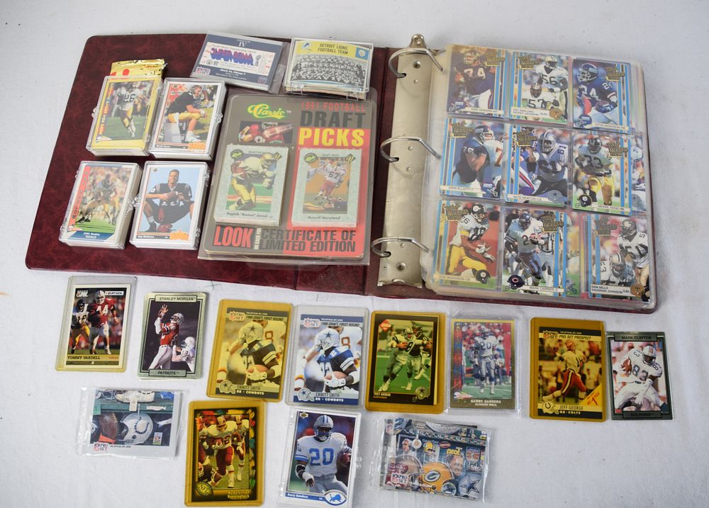 Lot 185: 1990-91 Football Collection