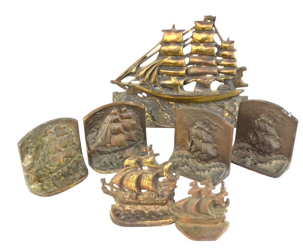 Lot 208: Bookend Lot