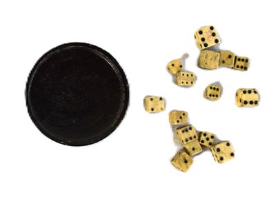 Revolutionary War Era Dice Lot. Revolutionary War Era dice lot, 15 total pieces in a small 
