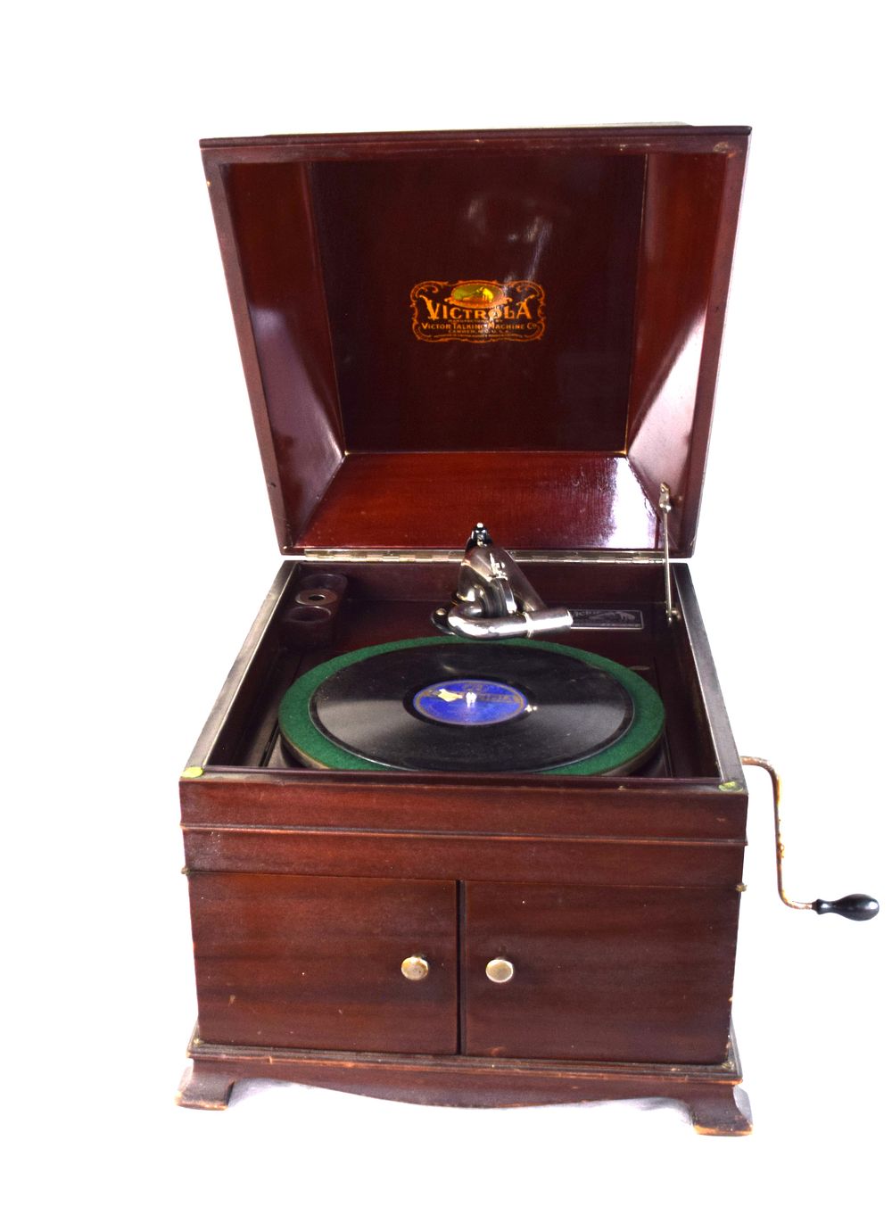 Lot 175: Victor Victrola VV-XI Talking Machine