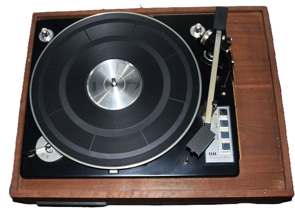 Lot 33A: Benjamin Miracord Turntable