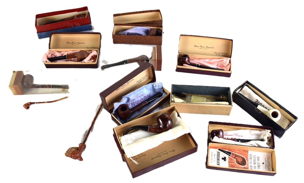 Lot 183: Eight Carved Keywoodie Pipes