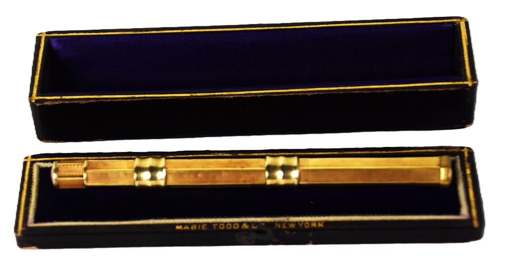 Lot 195A: Victorian Retractable Combination Dip Pen