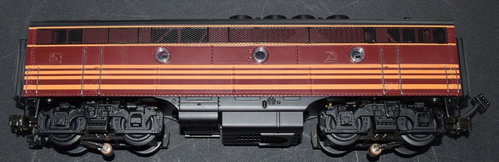 Lot 221: MTH  B&M F3-B Engine