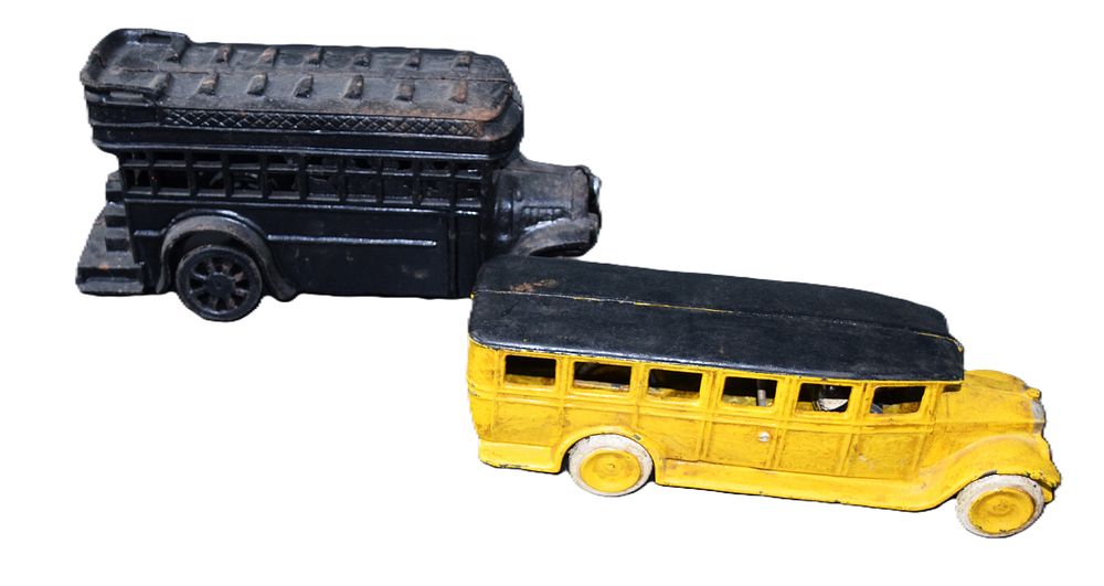 Lot 232: Vintage Toy Bus Lot