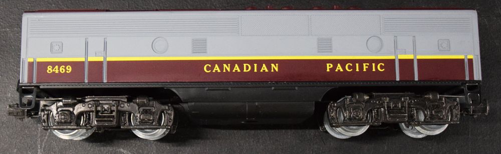 Lot 235: Lionel  8468-B-Unit For 8365/66