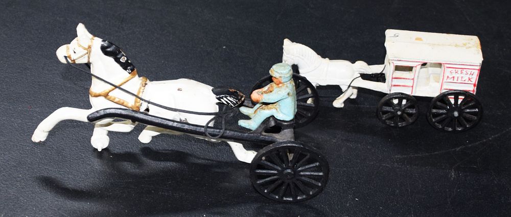 Lot 270: 2 Piece Cast Iron Toy Lot