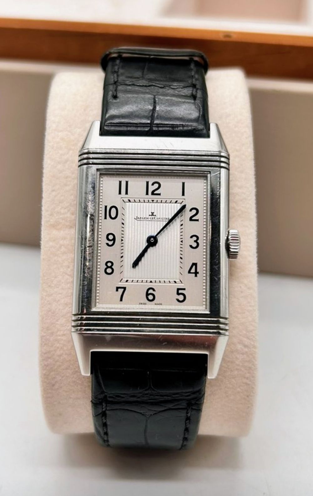 NLB Auctions | Auction 001 | Antiques & Collectables Auction Featuring Swarovski, Vintage Toys, Trains, Diecast, Coins & Proof Sets, Jewellery, Luxury Watches, Leach Pottery, - 752 Lots
