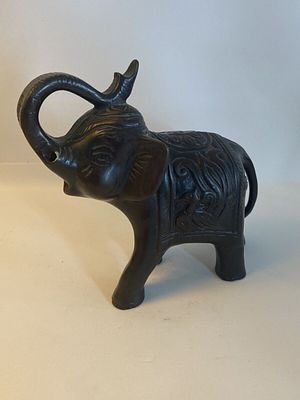 פיל הודי כבד ומרשים חיטים חסרות 15X13 סמ