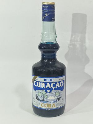 ליקר קירסאו כחול 16% 750ml בקבוק אטום.