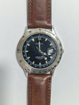 שעון יד וינטג' לגברים מדגם Fossil Airmaster Quartz.
לא נבדק, כנראה סוללה.