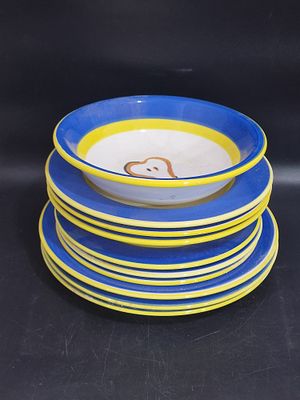סט ל 3 עבודת יד קרמיקה וינטאג יווני יצרן "Ceramica Olympia SA."
1 קערת הגשה מידה 21X6 ס"מ
3 