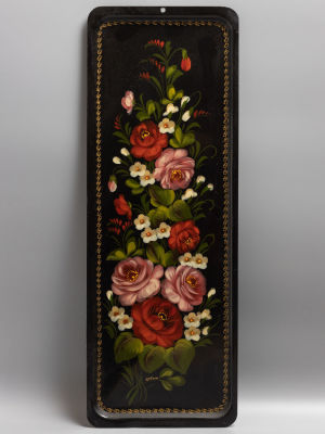 Жостово. Поднос. Худ. Аверьянова. Лак, роспись. 1970-1980-е гг. Размер 38х31,3 см. Авторская 