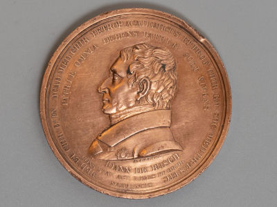 Медаль. Медик И. Буш (Ioann De Busch) 50 лет службы. 1838 г. Медальер А. Лялин. Медь VF-. Состоян 