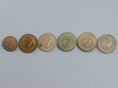 Пуговицы Кригсмарине (Kriegsmarine) Стекло. III Рейх, Германия 1942 г. 6 шт. Диаметр 25 мм. 