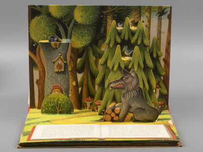 [Книжка-игрушка] Красная Шапочка. Рисунки В. Кубашты. Прага, 1961. Красная Шапочка. 