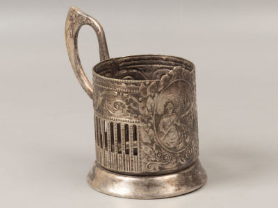 Подстаканник. Защитник отечества. Кольчугинский завод. 1950-е. Мельхиор. Высота 11 см. На 