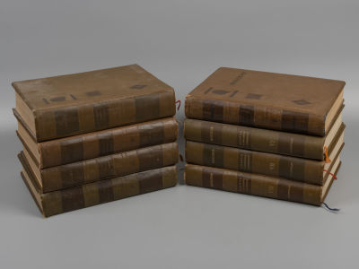 Шекспир В. Полное собрание сочинений. В 8-ми томах. Оформление М.В. Ушакова-Поскочина. М.-Л.: 