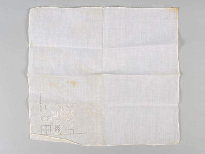 Носовой платок. Цветок с орнаментом. Нач. ХХ в. Ткань, ручная вышивка. Коллекция художника по 