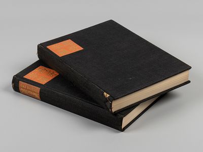 [Экземпляр № 313 с автографом Н. Лапшина] [На англ. яз. Путешествия Марко Поло. В 2-х томах. 