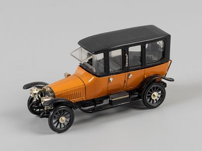 Коллекционная модель. Руссо-Балт. "Лимузин Берлин 1913". Вт. пол. ХХ в. Металл, окрашивание 