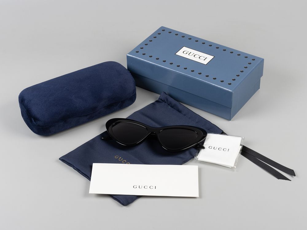 Солнцезащитные очки. Gucci. GG0895-001-54. Италия, 2010-е (?). В комплекте оригинальный 